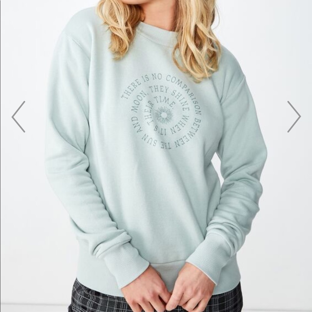 Nwt Frankie graphic crew fleece